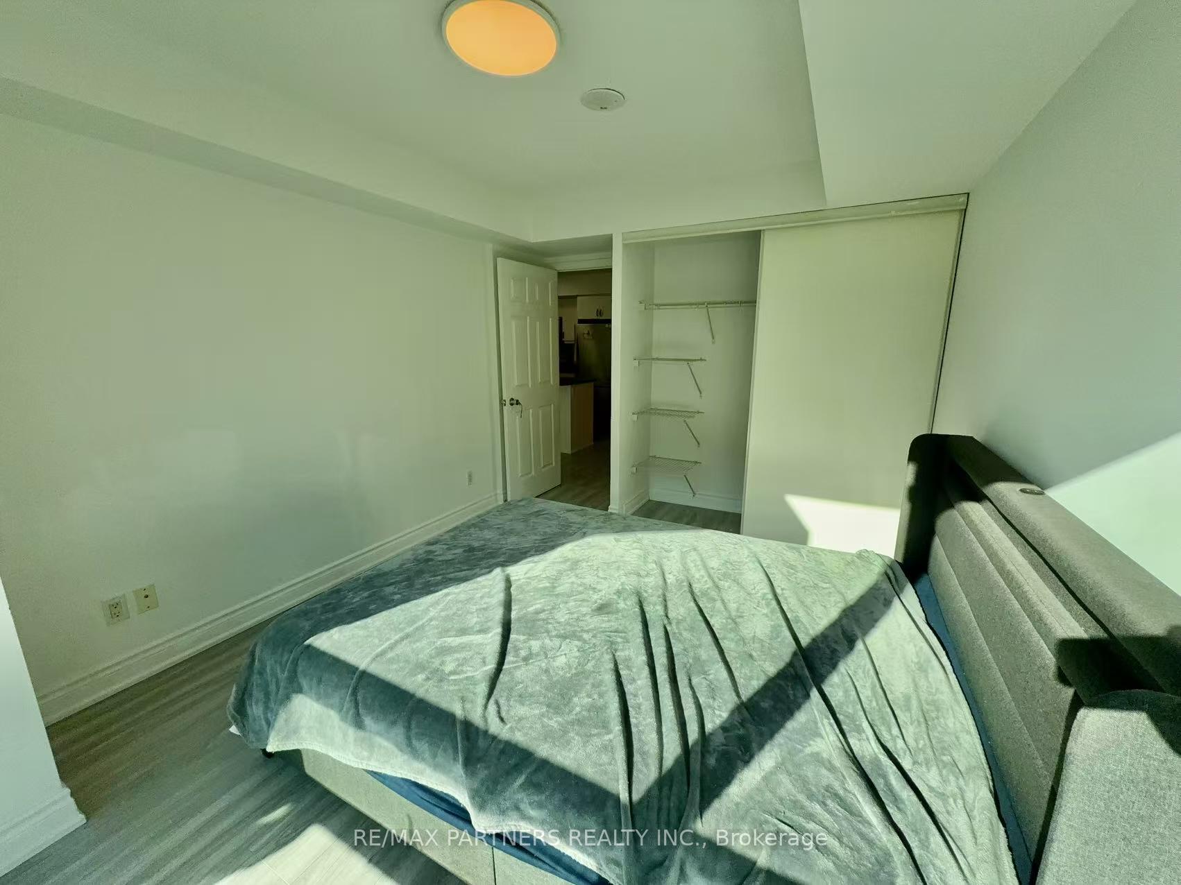 Photo 13 of Unit 1715, 19 Grand Trunk Crescent, Toronto, Waterfront Communities — HOMEH