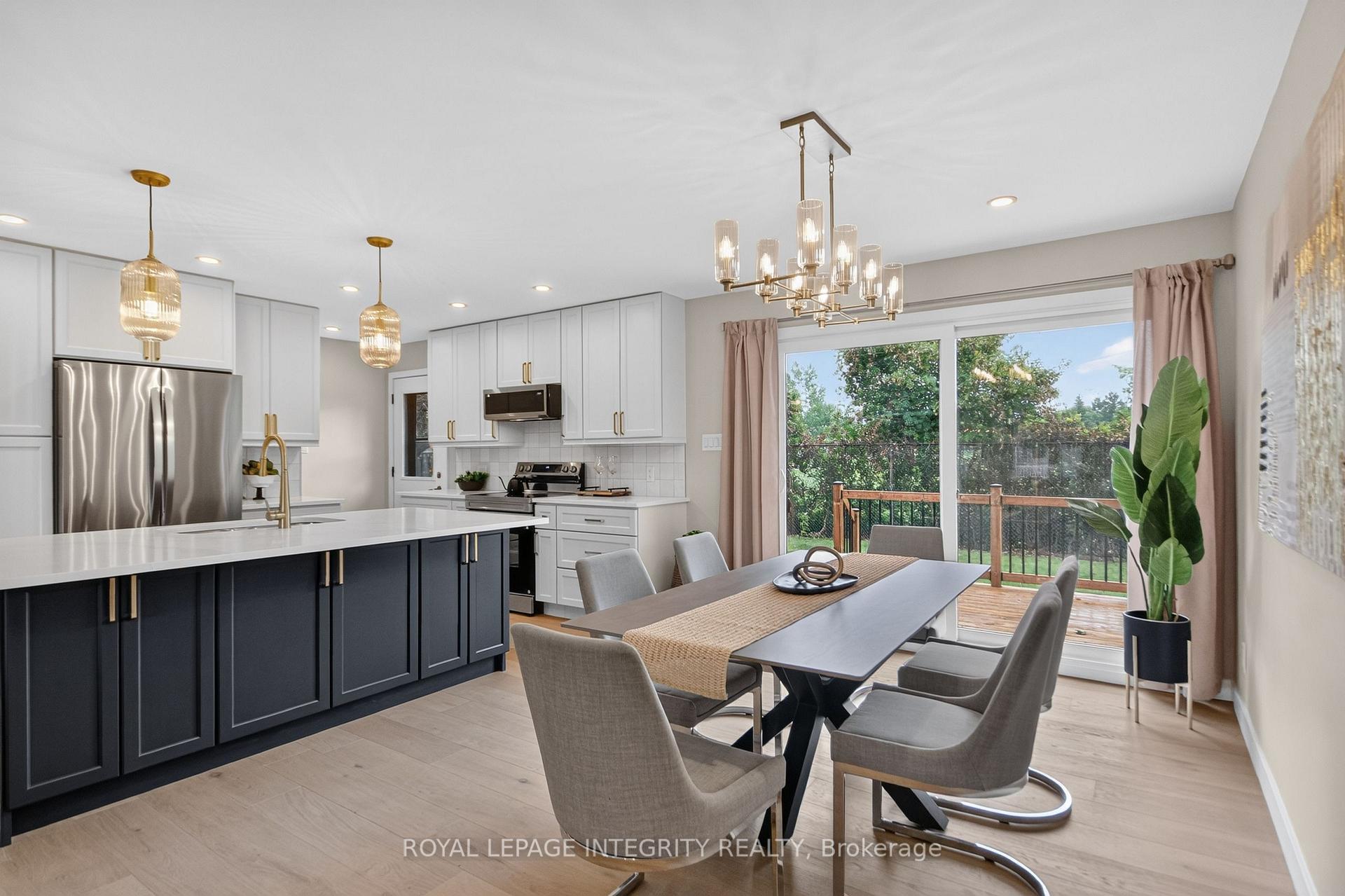 Photo 9 of 2698 Ulster Crescent, Ottawa, Riverside Park — HOMEH