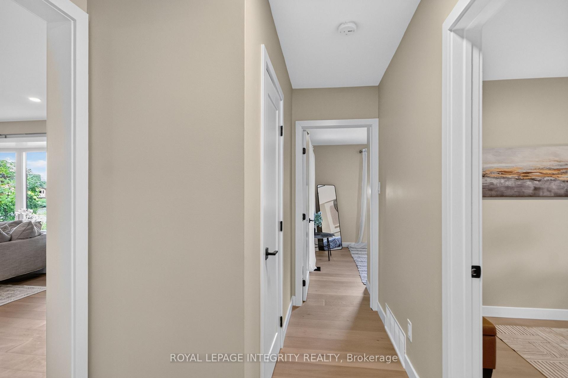 Photo 15 of 2698 Ulster Crescent, Ottawa, Riverside Park — HOMEH