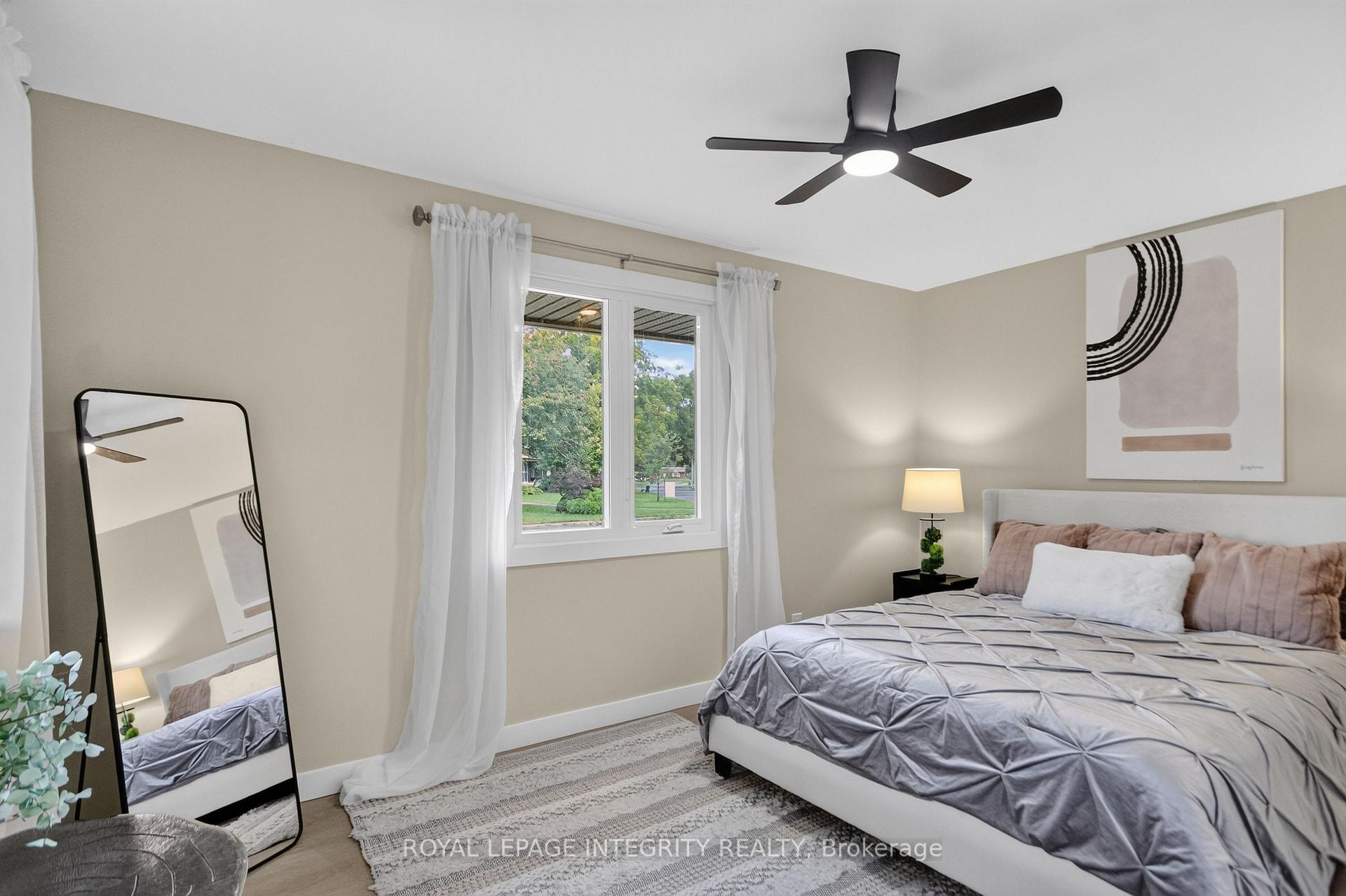 Photo 17 of 2698 Ulster Crescent, Ottawa, Riverside Park — HOMEH