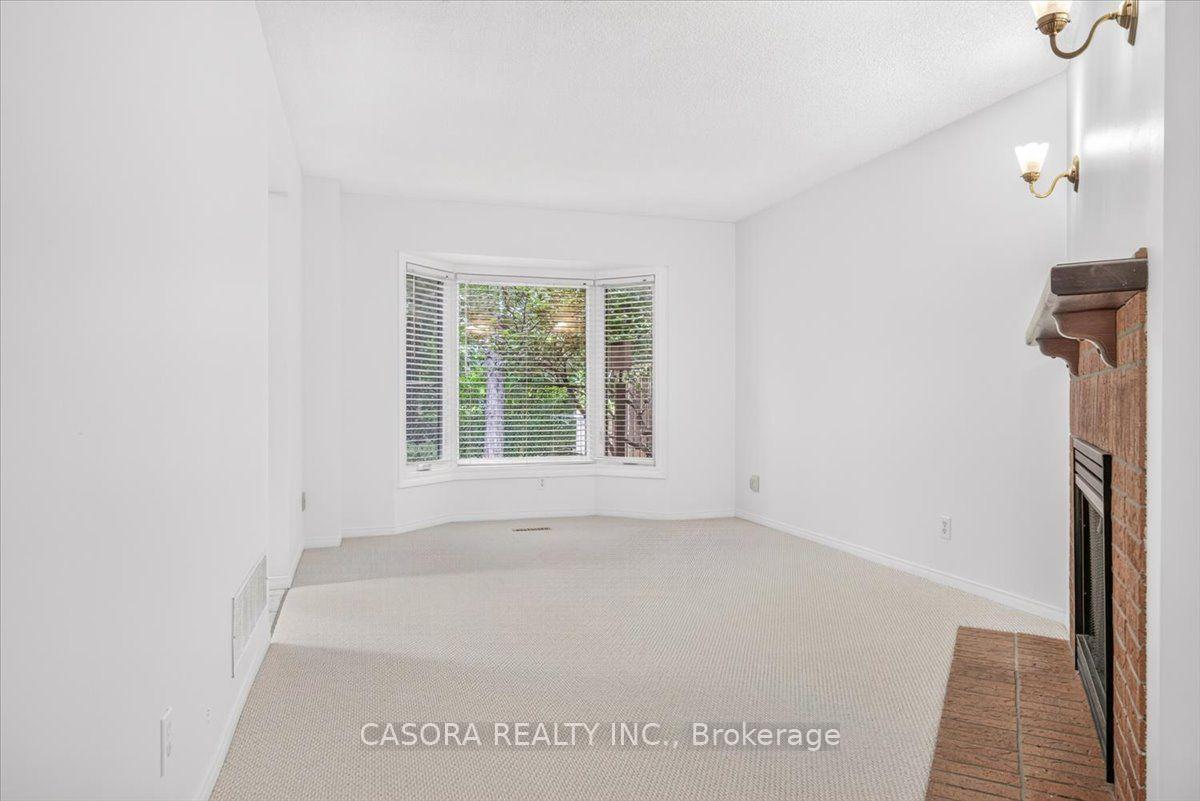 Photo 7 of Unit 25, 2230 Walkers Line, Burlington, Headon — HOMEH
