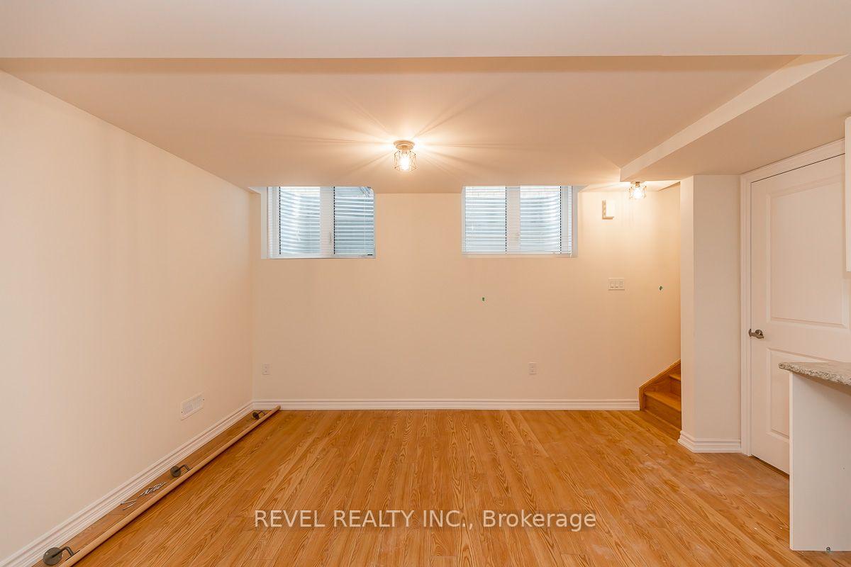 Photo 3 of Unit LOWER, 86 Nottingham Road, Barrie, Rural Barrie Southeast — HOMEH