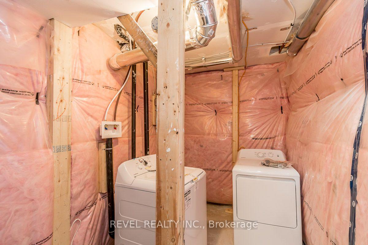 Photo 13 of Unit LOWER, 86 Nottingham Road, Barrie, Rural Barrie Southeast — HOMEH
