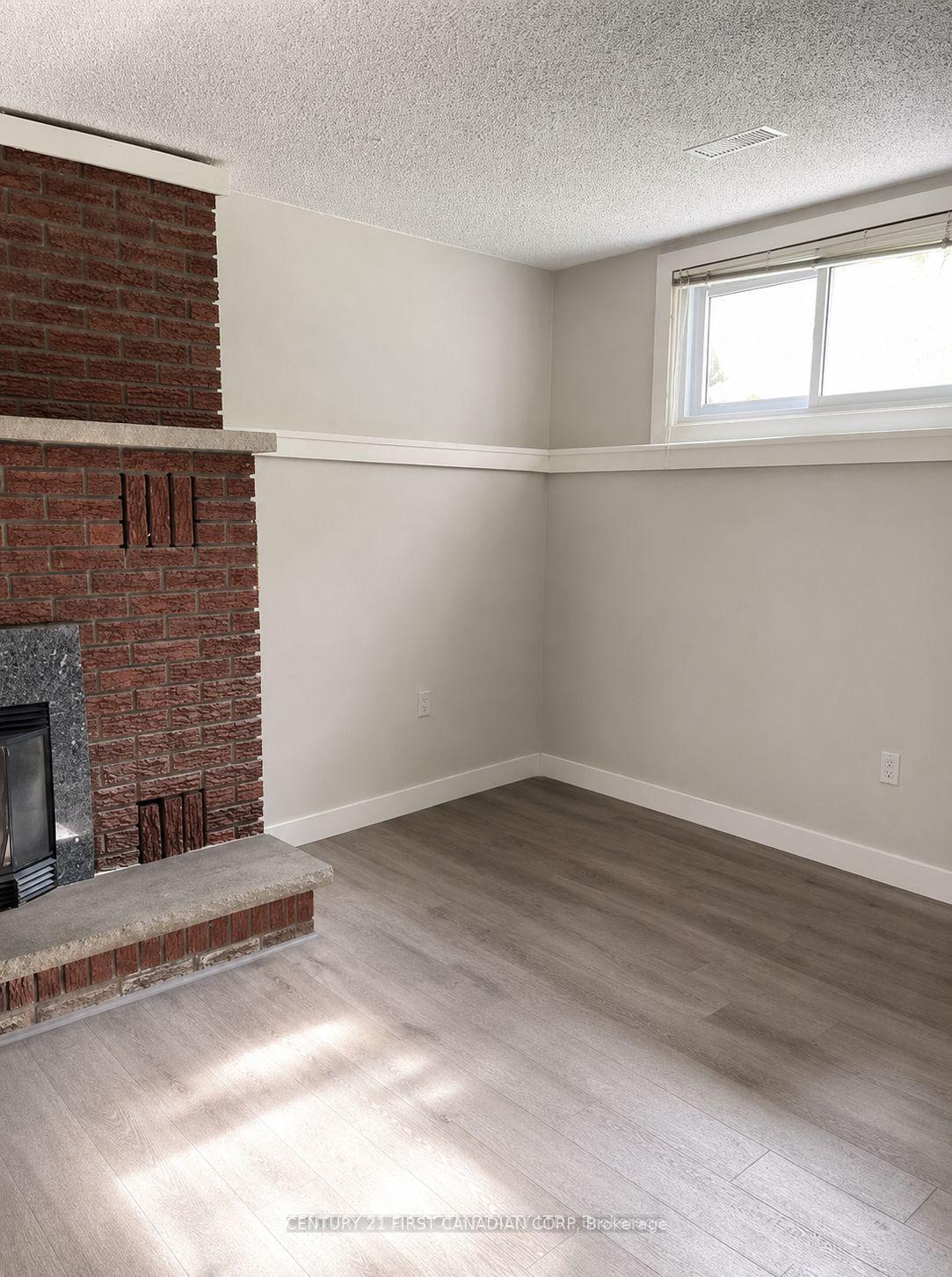 Photo 17 of 1341 Aldersbrook Road, London, North I — HOMEH
