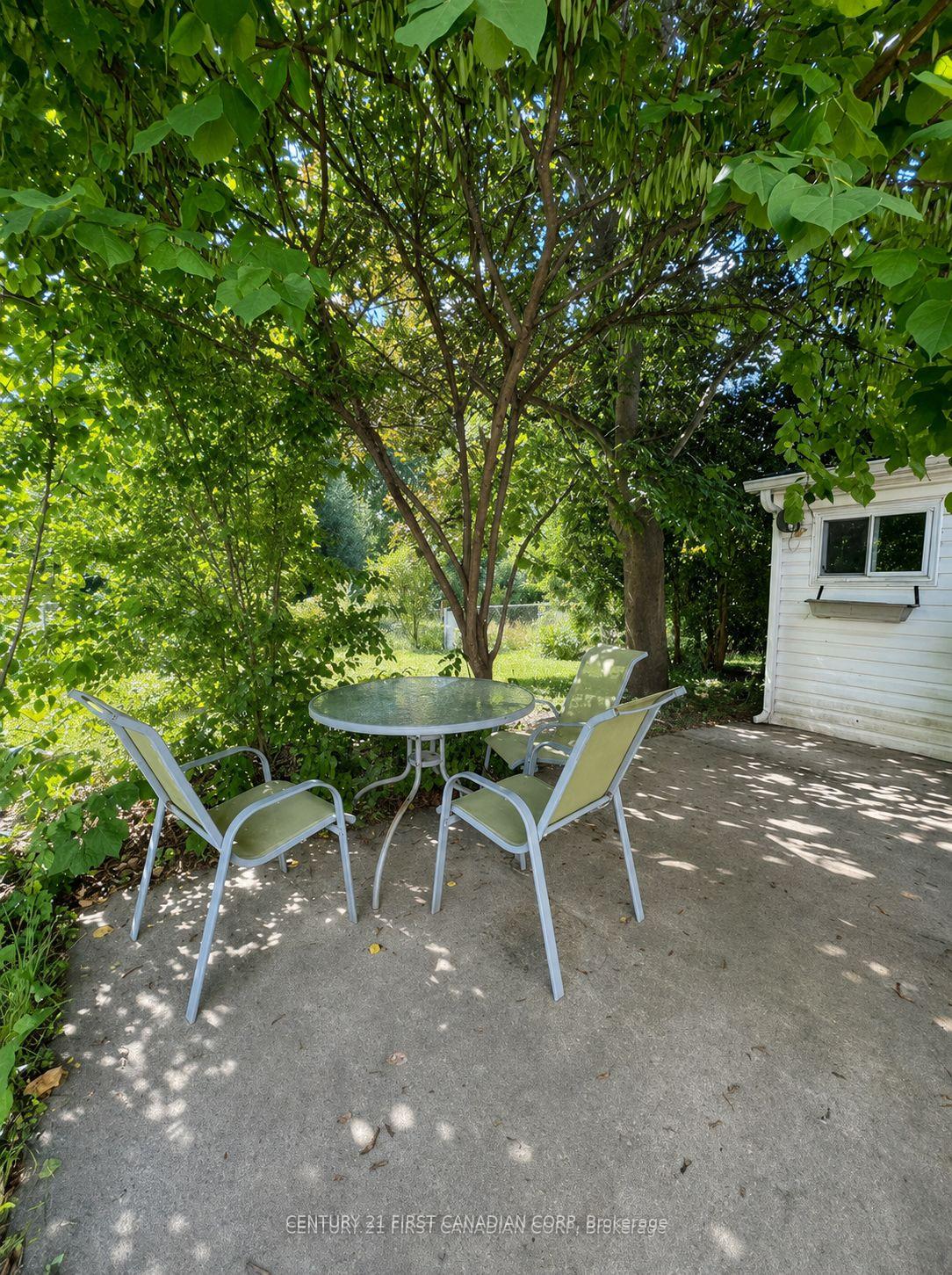 Photo 23 of 1341 Aldersbrook Road, London, North I — HOMEH
