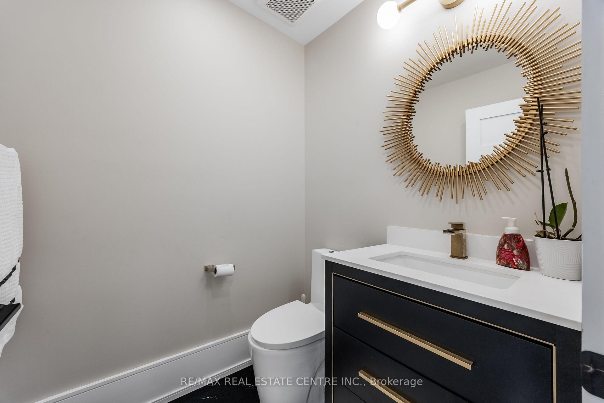 Photo 16 of 6 Country Lane Drive, Caledon, Palgrave — HOMEH