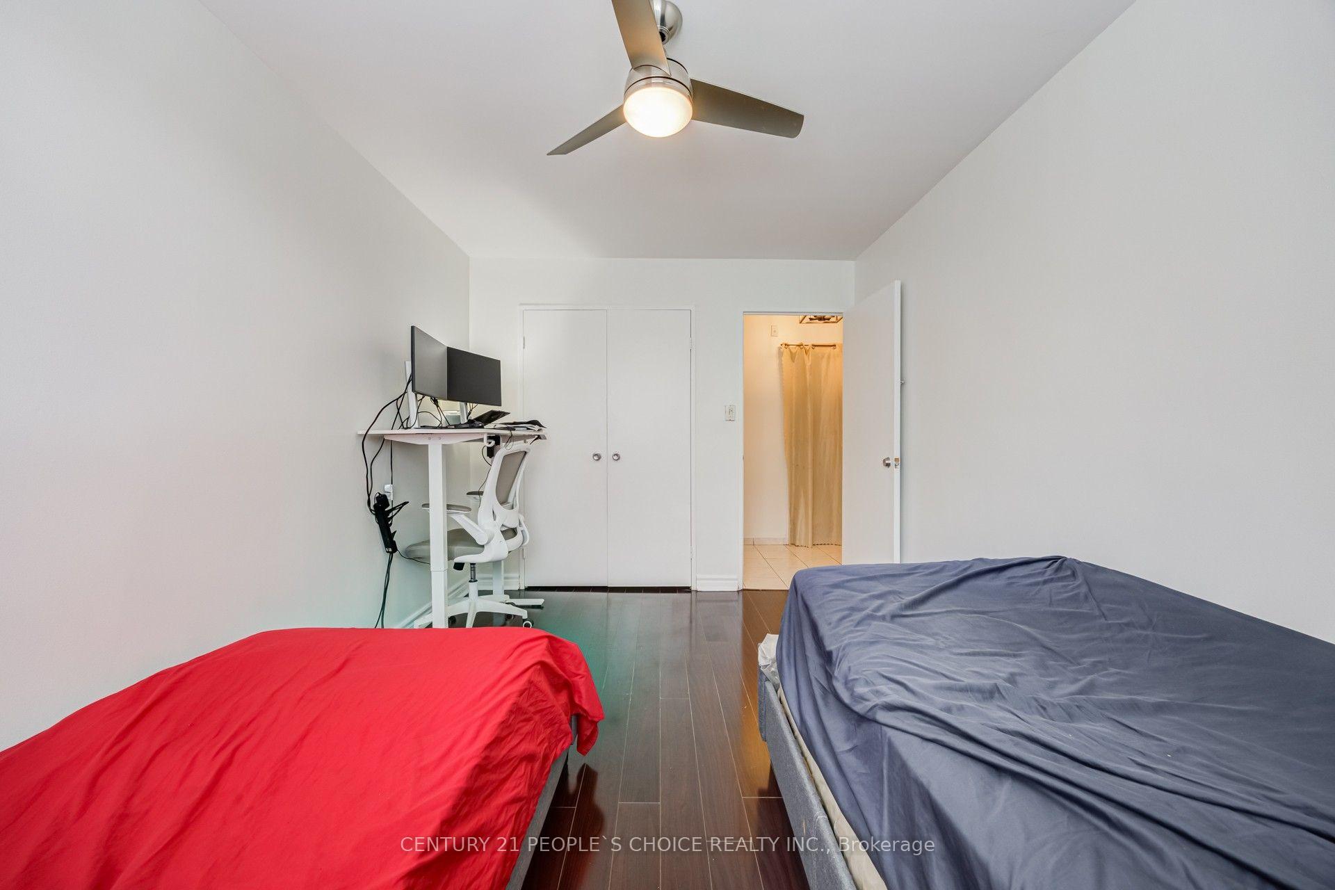Photo 9 of Unit 207, 1 Four Winds Drive, North York, York University Heights — HOMEH