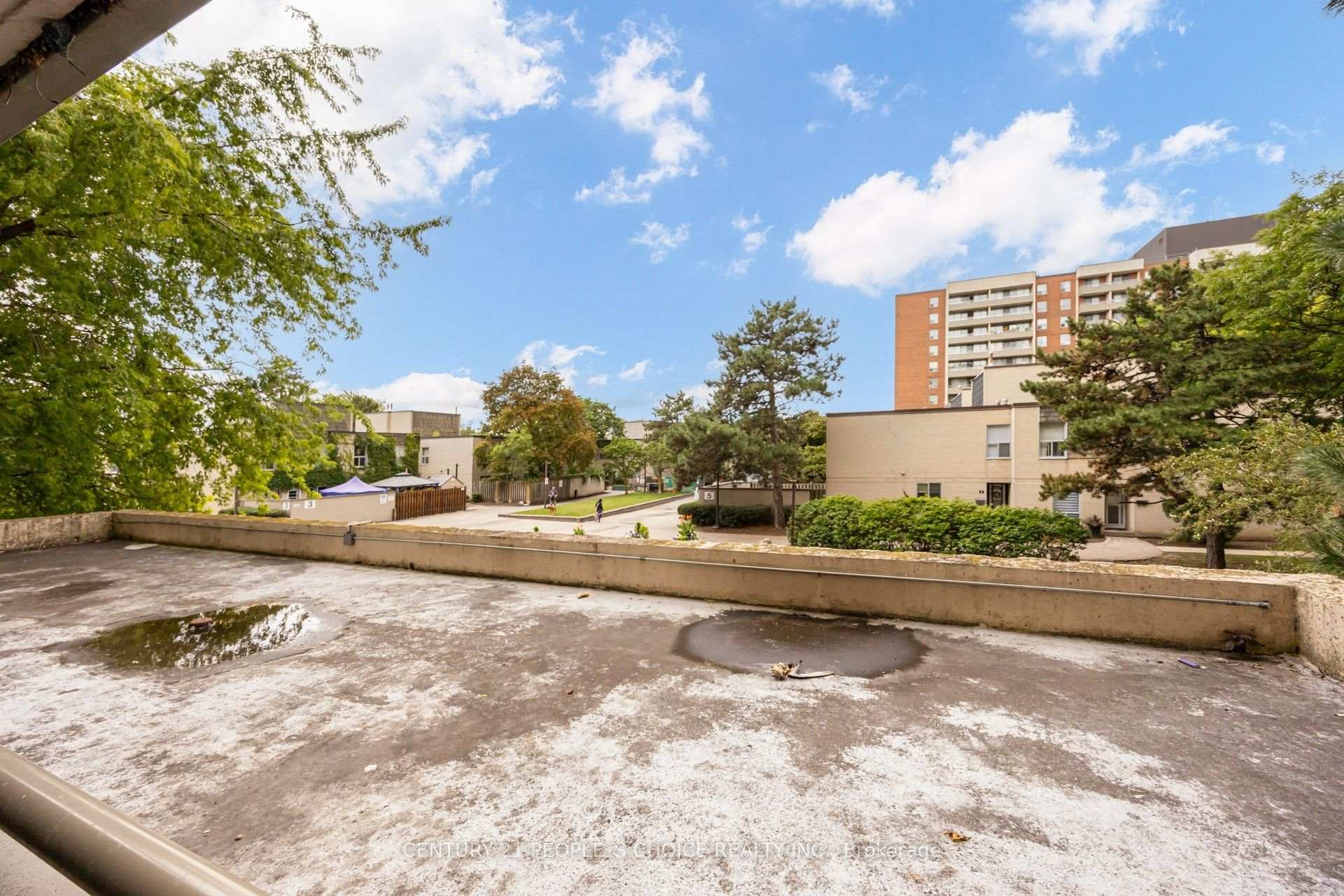 Photo 38 of Unit 207, 1 Four Winds Drive, North York, York University Heights — HOMEH