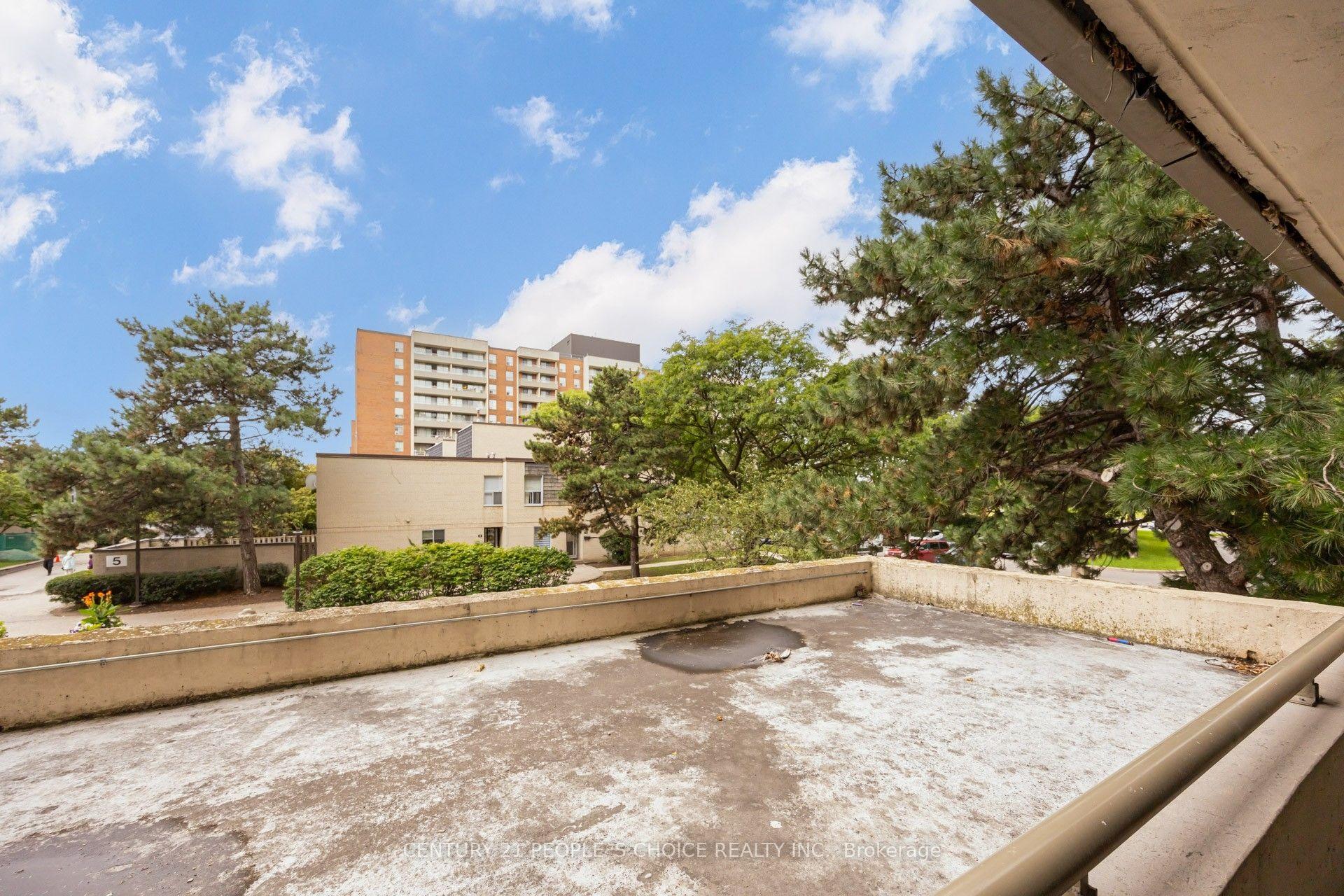 Photo 39 of Unit 207, 1 Four Winds Drive, North York, York University Heights — HOMEH