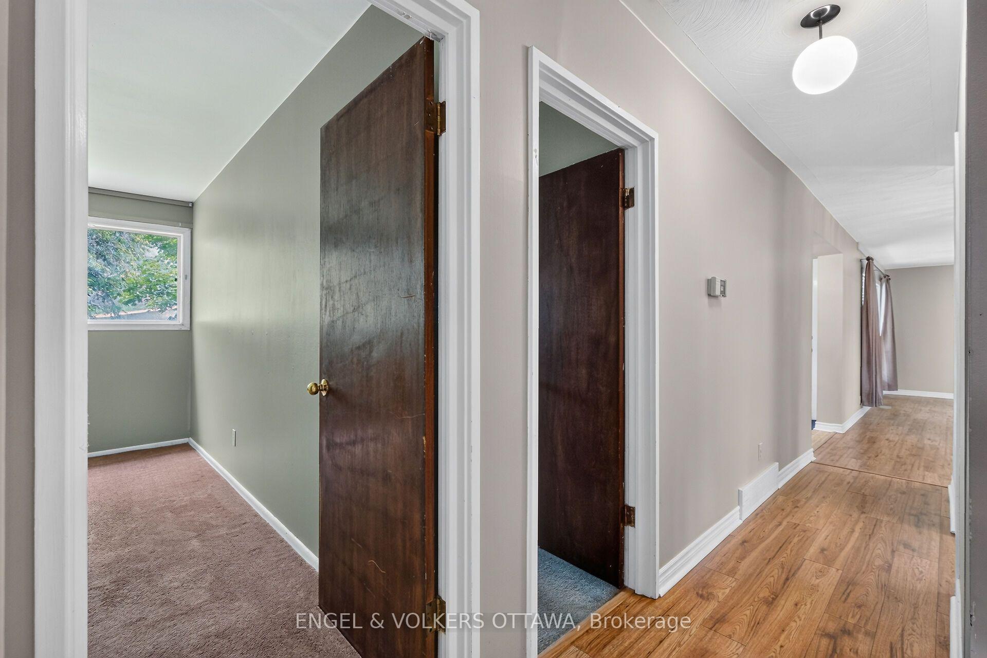 Photo 18 of 14 Oakview Avenue, Ottawa, Meadowlands/Crestview — HOMEH