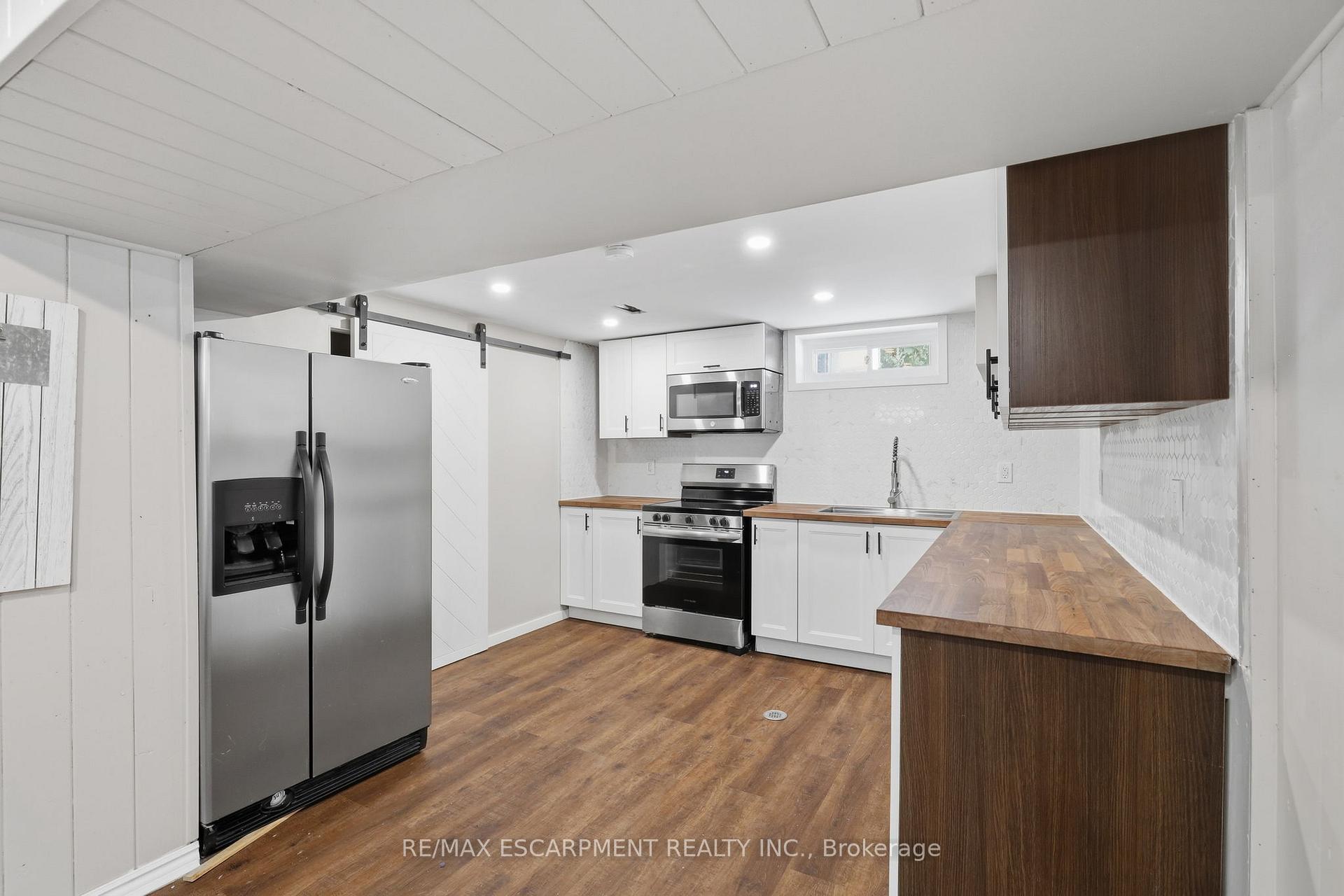 Photo 30 of 58 Vanier Place, St. Thomas — HOMEH