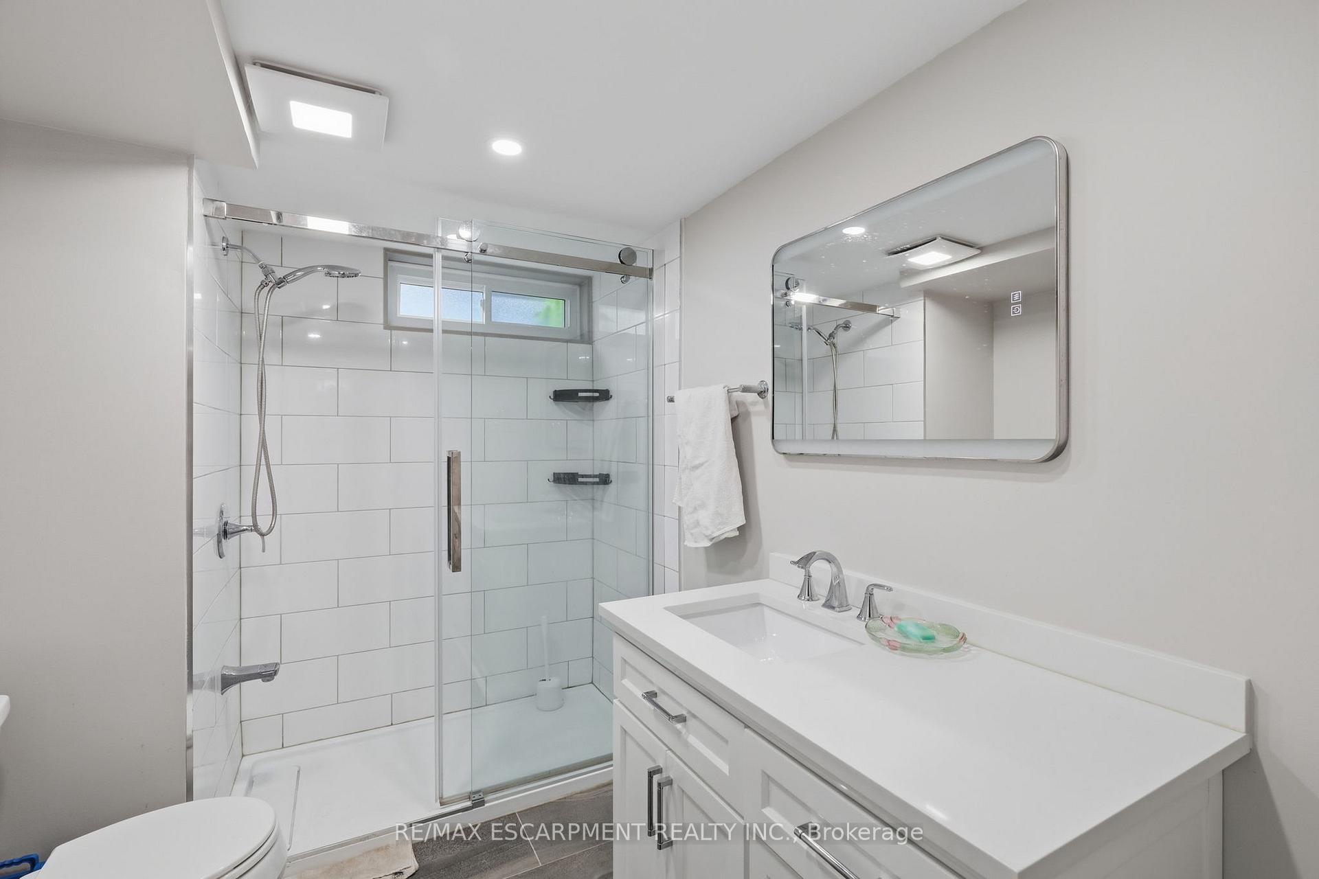 Photo 32 of 58 Vanier Place, St. Thomas — HOMEH