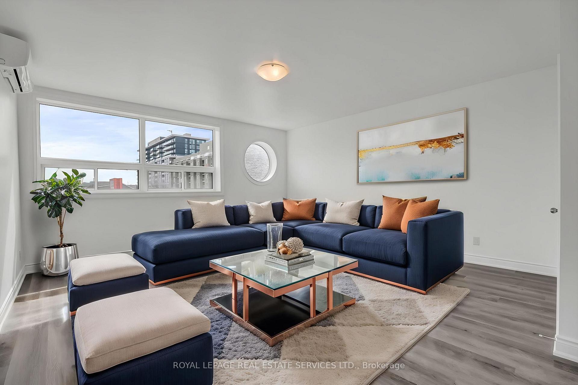 Photo 5 of Unit 301, 2820 Danforth Avenue, Toronto, East End-Danforth — HOMEH