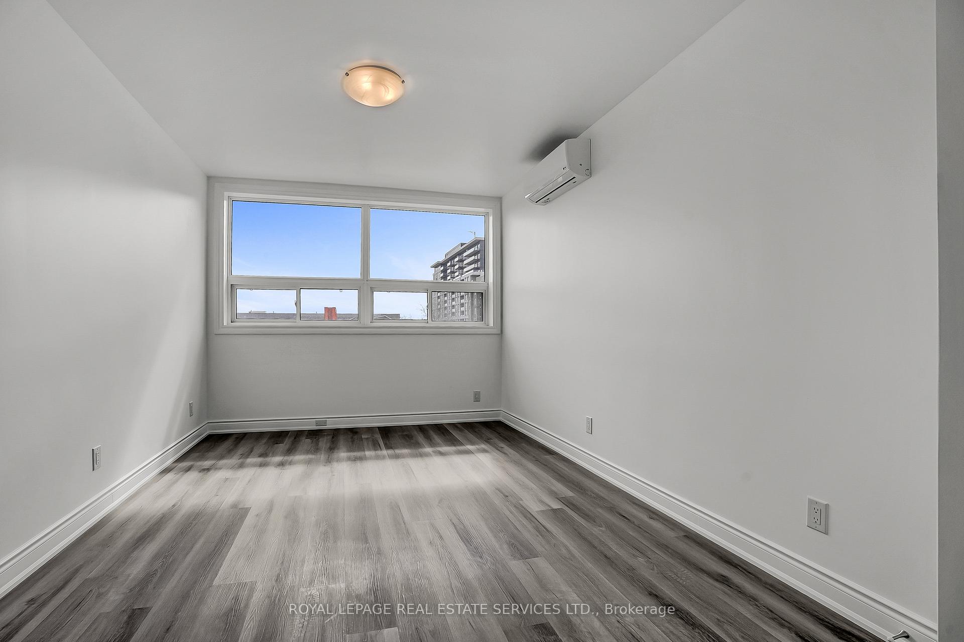Photo 8 of Unit 301, 2820 Danforth Avenue, Toronto, East End-Danforth — HOMEH