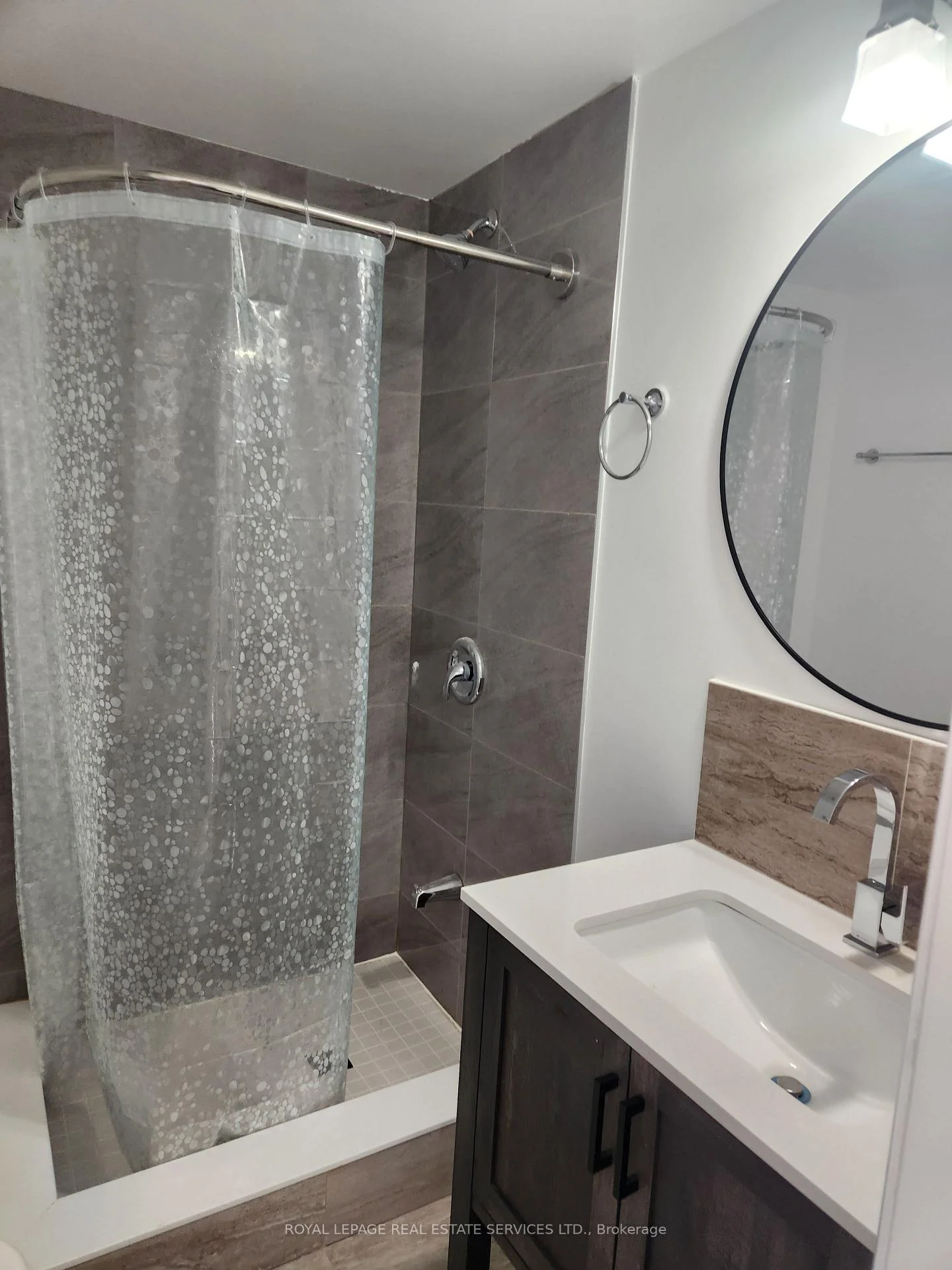 Photo 10 of Unit 302, 2820 Danforth Avenue, Toronto, East End-Danforth — HOMEH