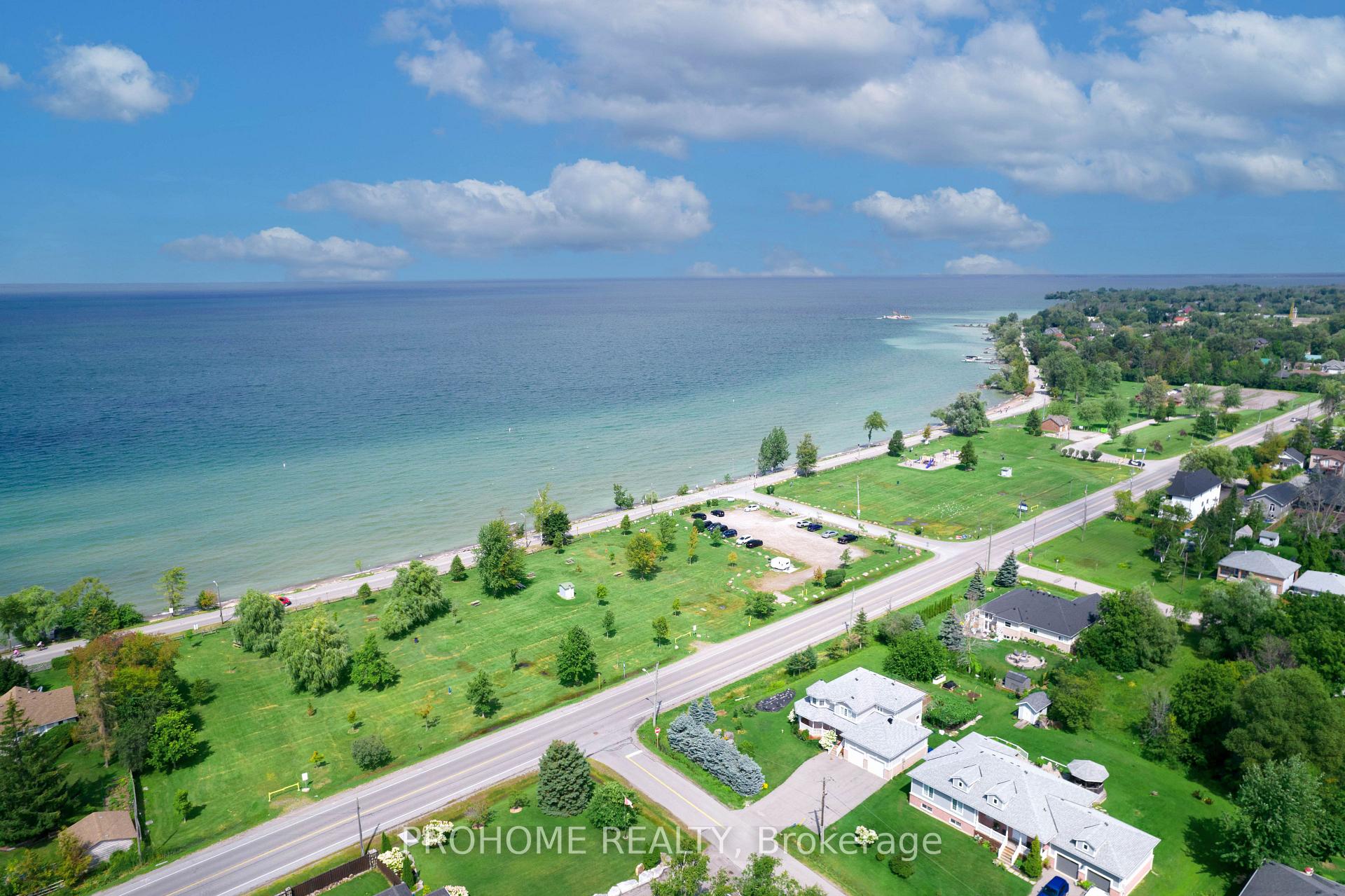 Photo 4 of 10 Joel Avenue, Georgina, Historic Lakeshore Communities — HOMEH