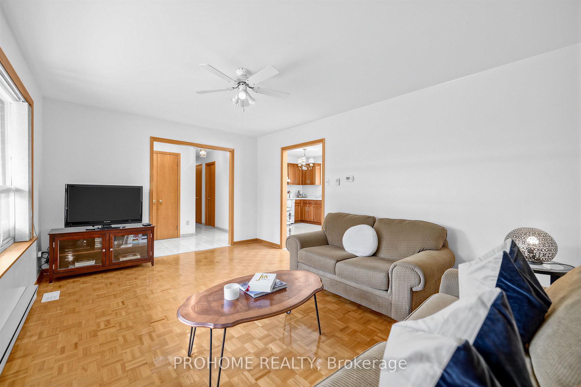 Photo 11 of 10 Joel Avenue, Georgina, Historic Lakeshore Communities — HOMEH