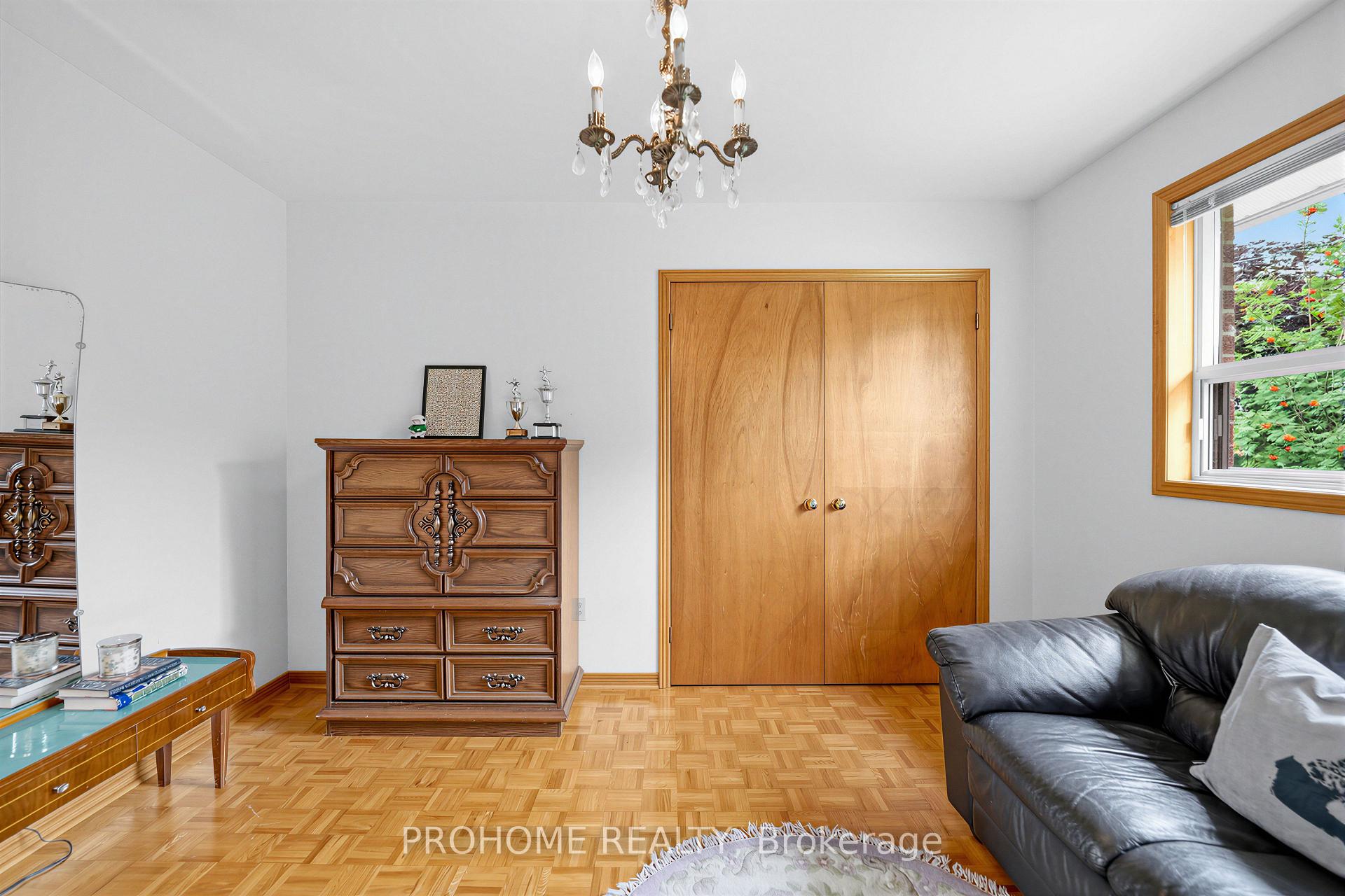 Photo 21 of 10 Joel Avenue, Georgina, Historic Lakeshore Communities — HOMEH