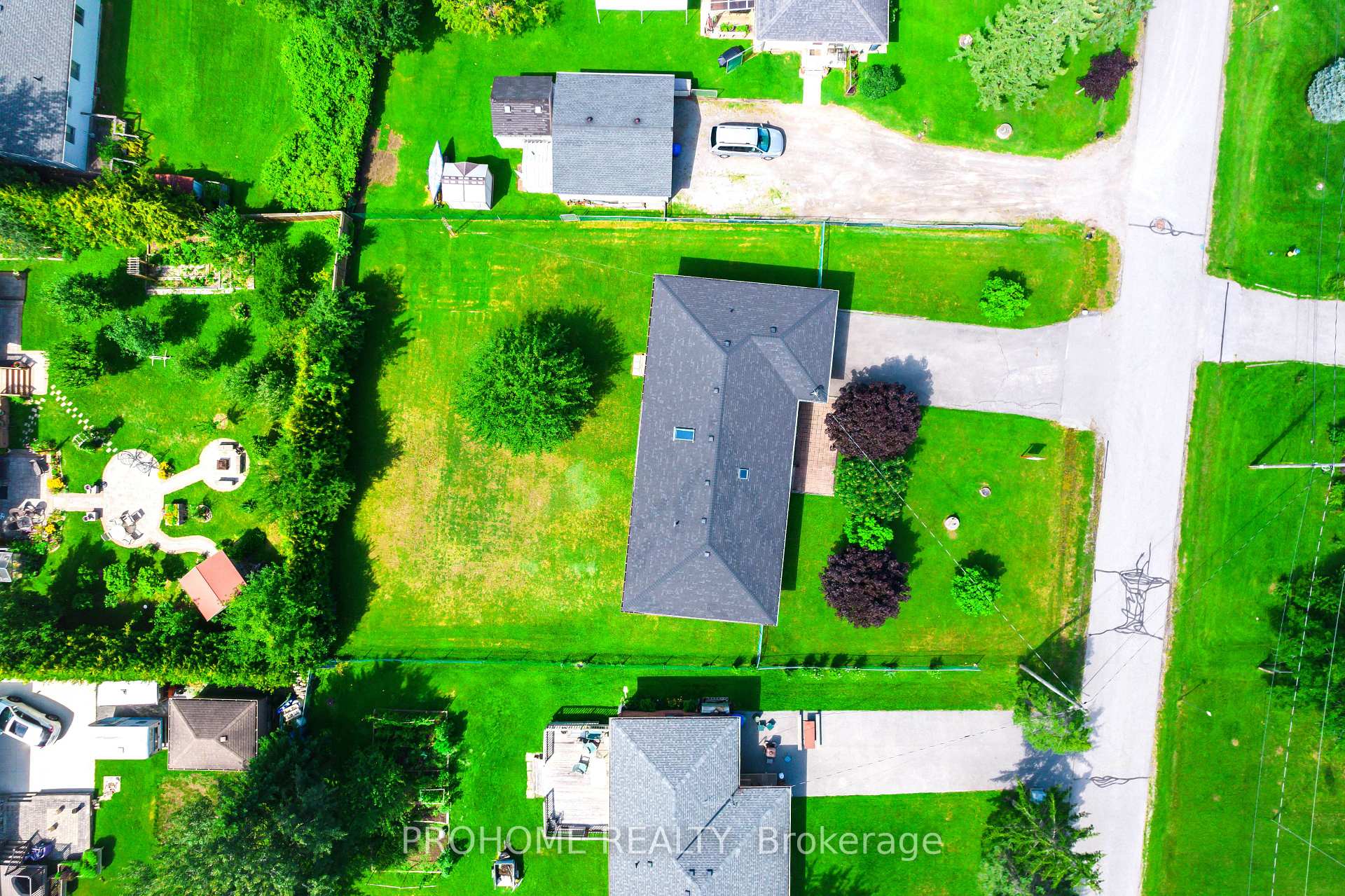 Photo 33 of 10 Joel Avenue, Georgina, Historic Lakeshore Communities — HOMEH