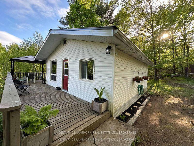 Photo 1 of 1024 Harrington Lane, Frontenac, Frontenac Centre — HOMEH