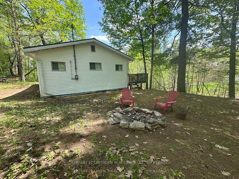 Photo 3 of 1024 Harrington Lane, Frontenac, Frontenac Centre — HOMEH