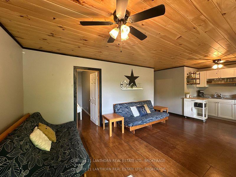 Photo 14 of 1024 Harrington Lane, Frontenac, Frontenac Centre — HOMEH