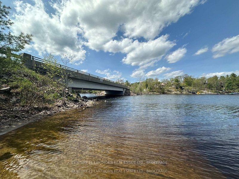 Photo 34 of 1024 Harrington Lane, Frontenac, Frontenac Centre — HOMEH