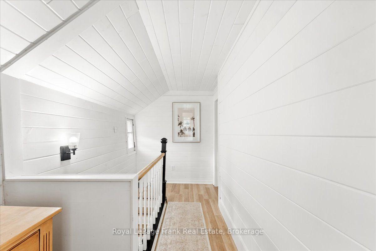 Photo 21 of 14 Lenal Street, Kawartha Lakes, Verulam — HOMEH