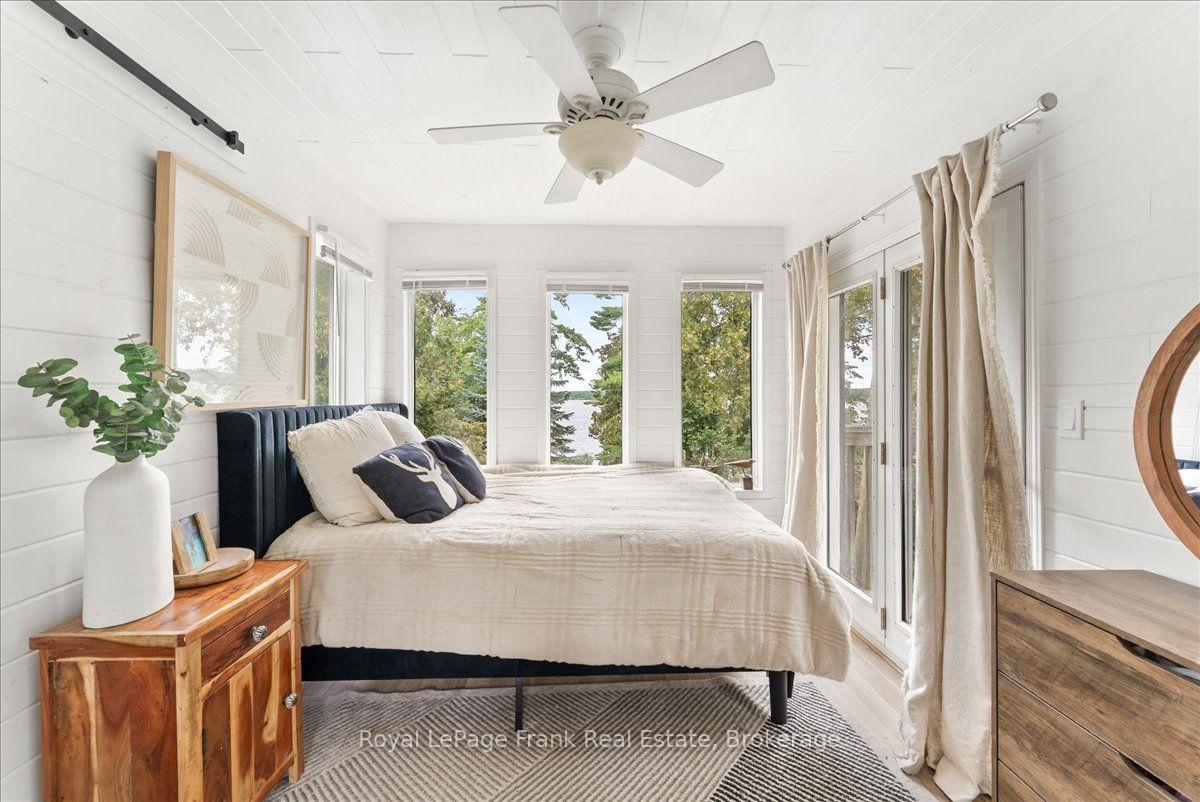 Photo 23 of 14 Lenal Street, Kawartha Lakes, Verulam — HOMEH