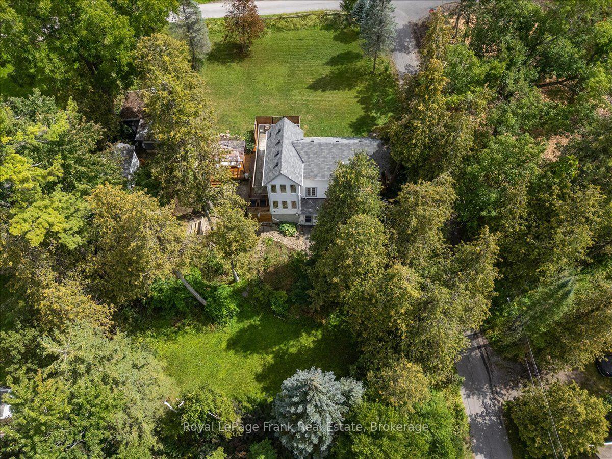 Photo 42 of 14 Lenal Street, Kawartha Lakes, Verulam — HOMEH