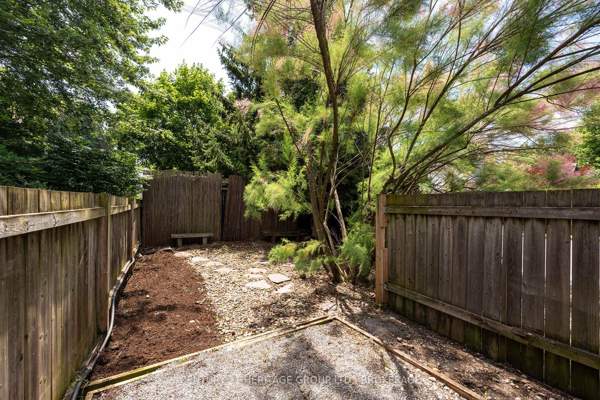 Photo 35 of 18 Pine Street, Kingston, East of Sir John A. Blvd — HOMEH
