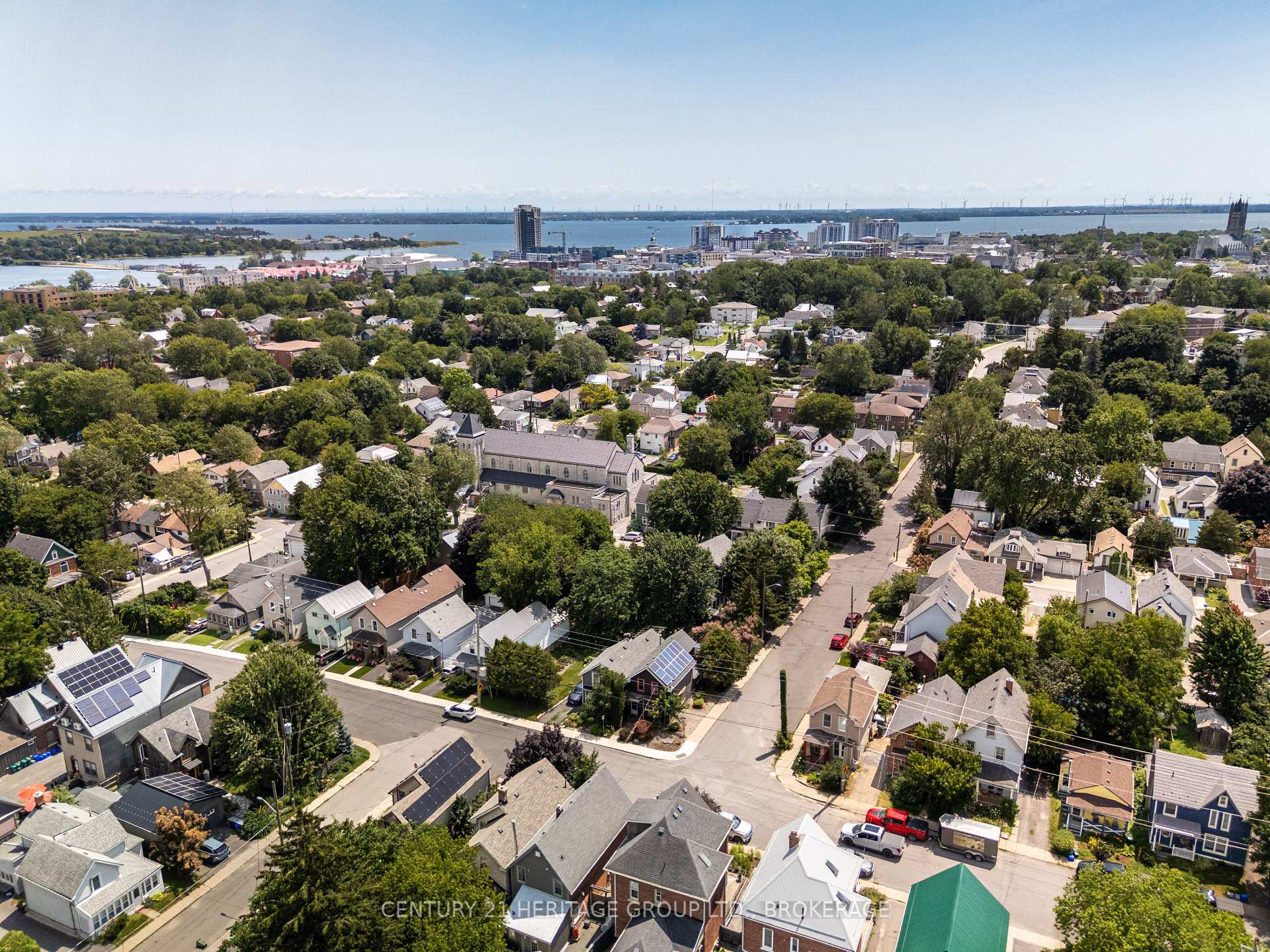 Photo 46 of 18 Pine Street, Kingston, East of Sir John A. Blvd — HOMEH