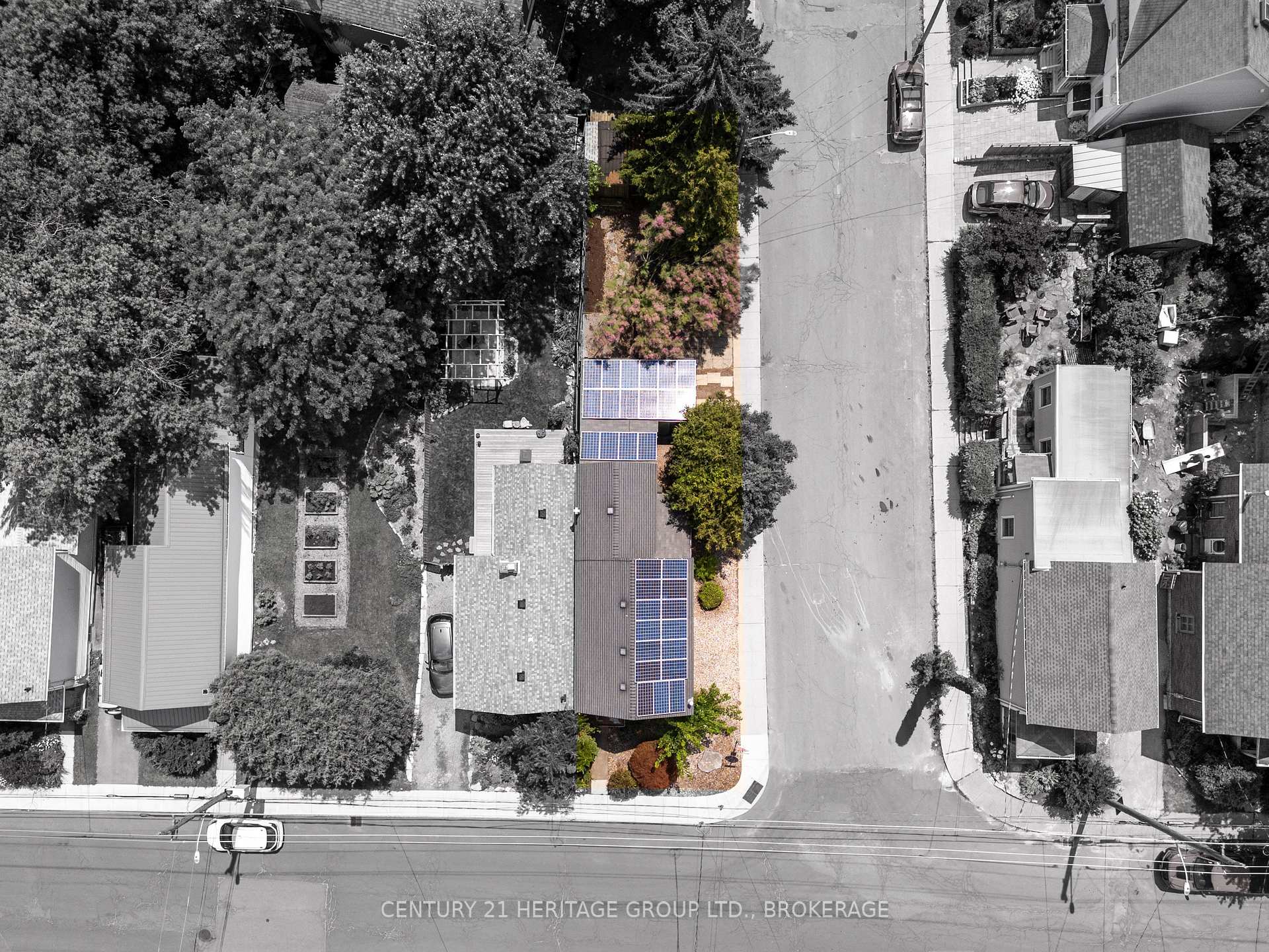 Photo 48 of 18 Pine Street, Kingston, East of Sir John A. Blvd — HOMEH