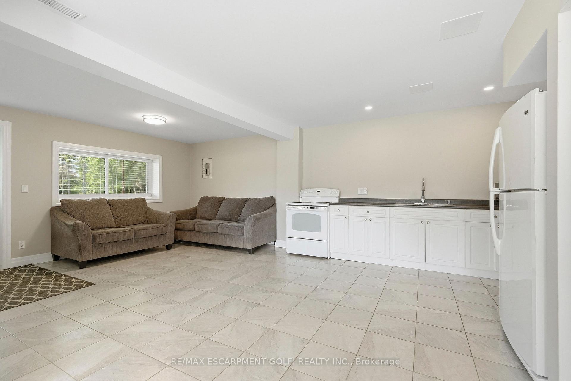 Photo 7 of Unit Lower, 11404 Lakeshore Road, Wainfleet, Lakeshore — HOMEH