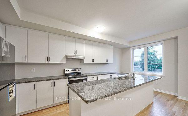 Photo 5 of 1449 National Common, Burlington, Tyandaga — HOMEH