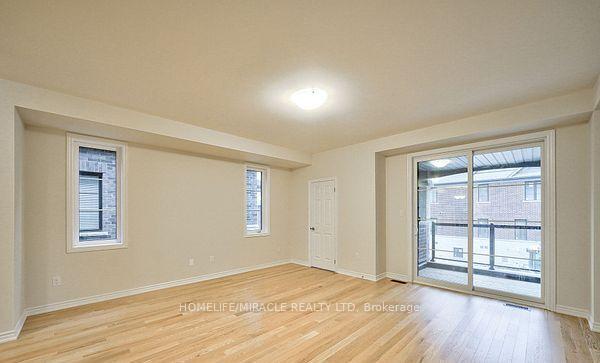 Photo 13 of 1449 National Common, Burlington, Tyandaga — HOMEH