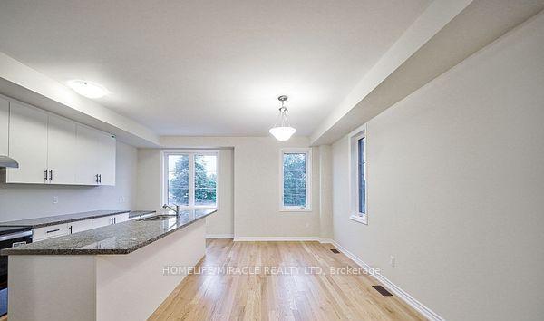 Photo 14 of 1449 National Common, Burlington, Tyandaga — HOMEH