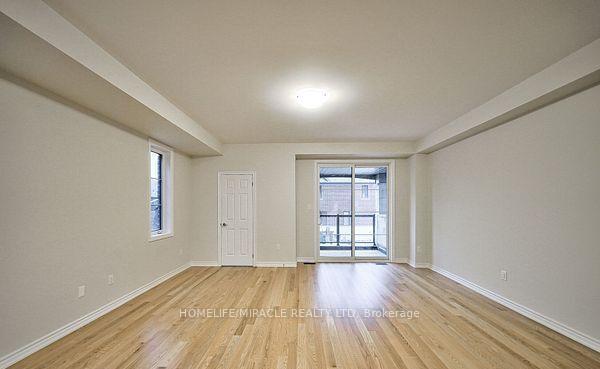 Photo 15 of 1449 National Common, Burlington, Tyandaga — HOMEH