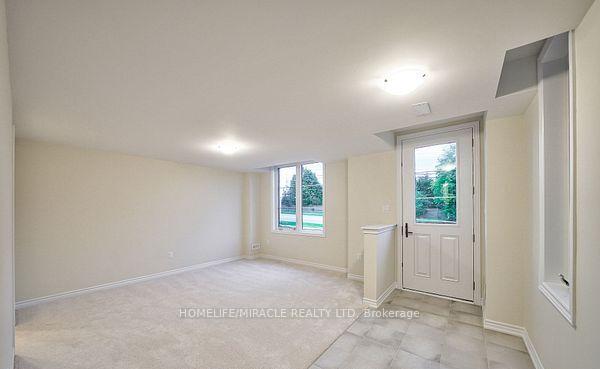 Photo 26 of 1449 National Common, Burlington, Tyandaga — HOMEH