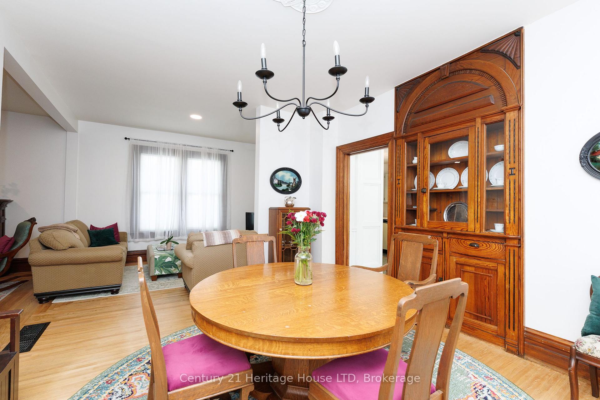 Photo 15 of 34 Henry Street, St. Catharines, Downtown — HOMEH