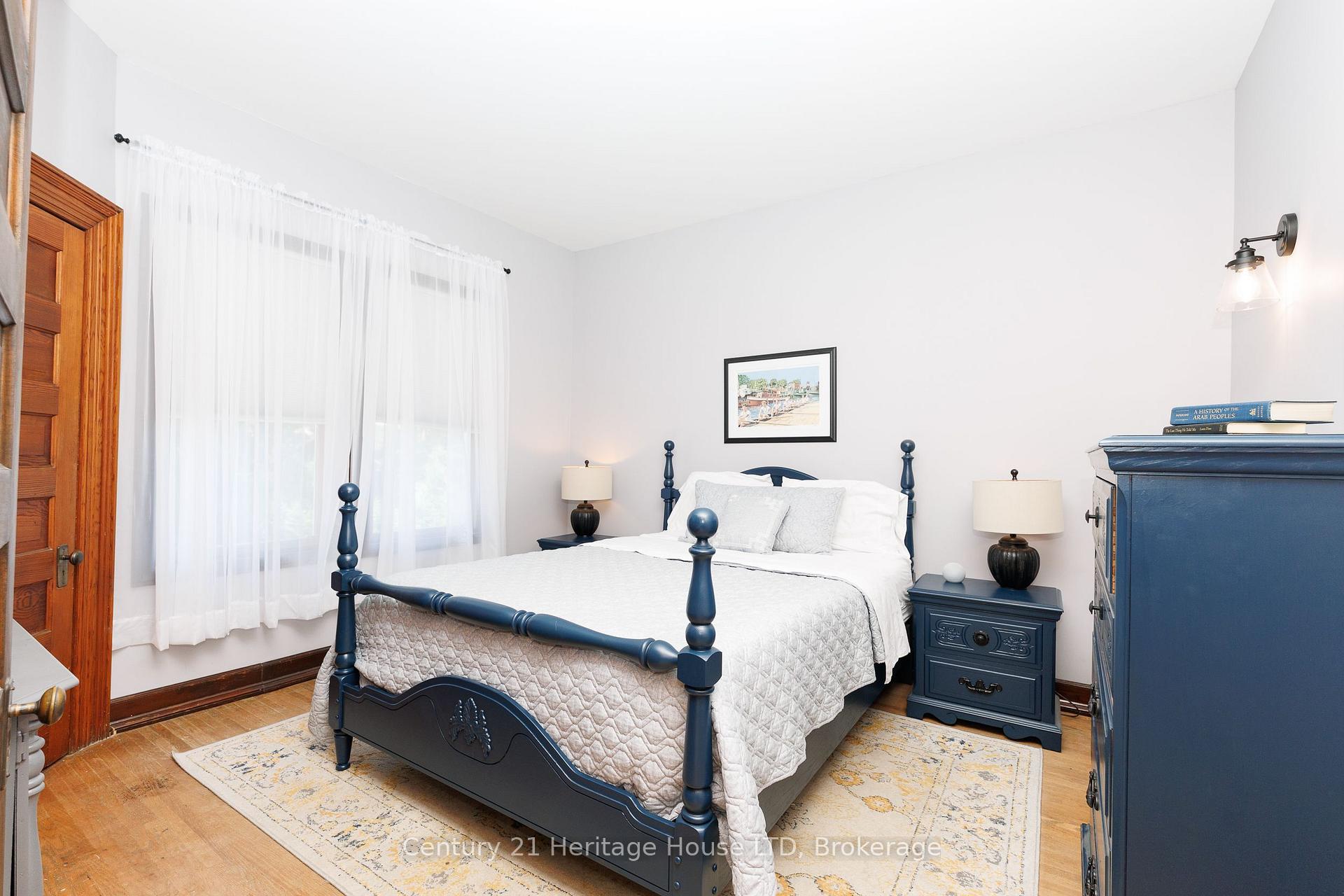 Photo 26 of 34 Henry Street, St. Catharines, Downtown — HOMEH