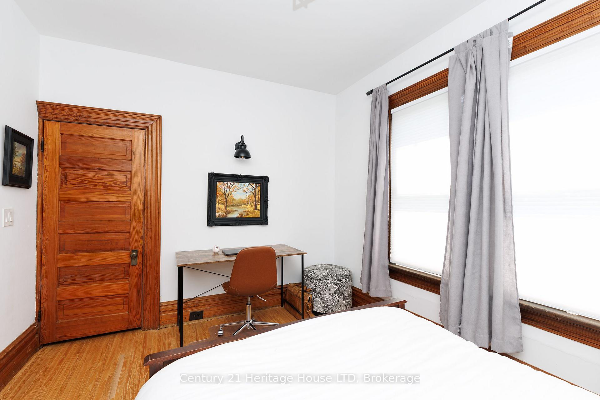 Photo 31 of 34 Henry Street, St. Catharines, Downtown — HOMEH