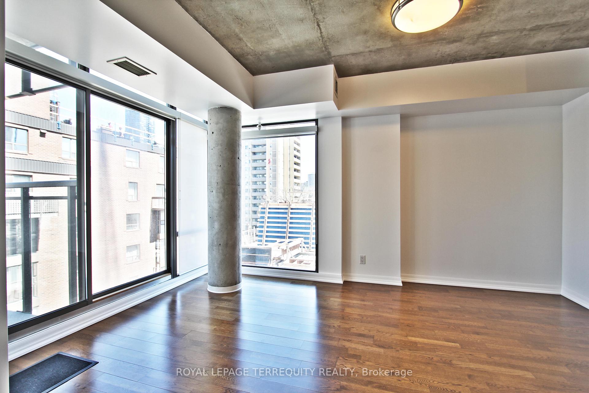 Photo 5 of Unit 708, 22 Wellesley Street E, Toronto, Church-Yonge Corridor — HOMEH