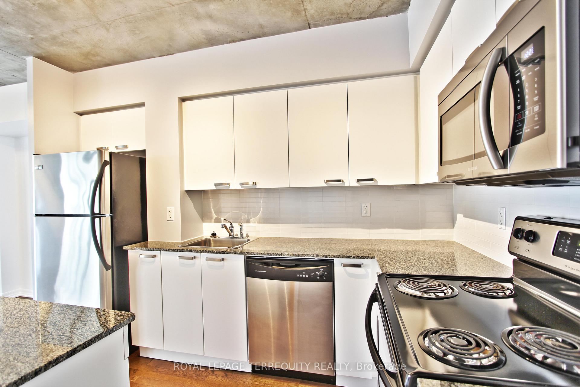 Photo 13 of Unit 708, 22 Wellesley Street E, Toronto, Church-Yonge Corridor — HOMEH