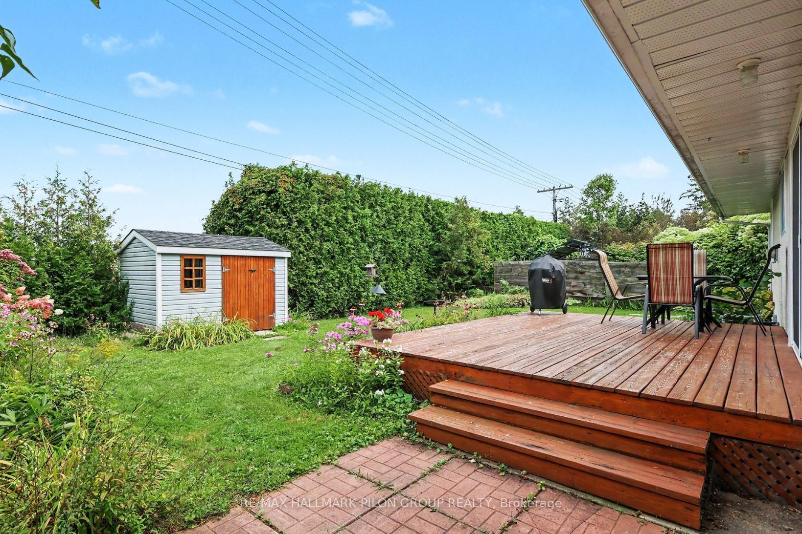 Photo 22 of 496 Tisdale Crescent, Ottawa, Beacon Hill North — HOMEH