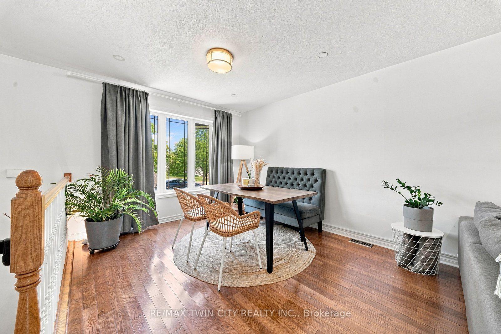 Photo 14 of 22 Osborn Avenue, Brantford, Empire — HOMEH