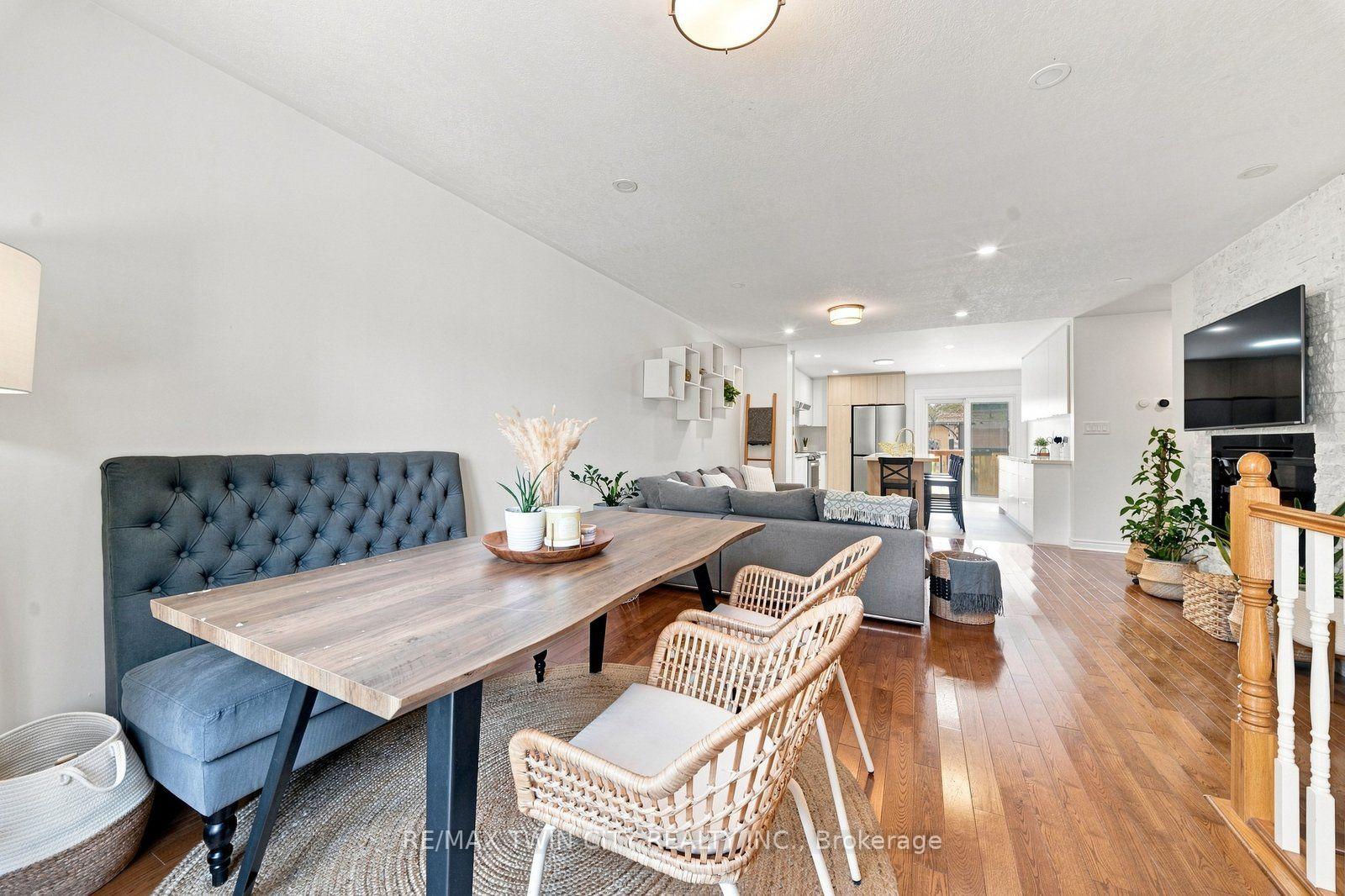 Photo 15 of 22 Osborn Avenue, Brantford, Empire — HOMEH