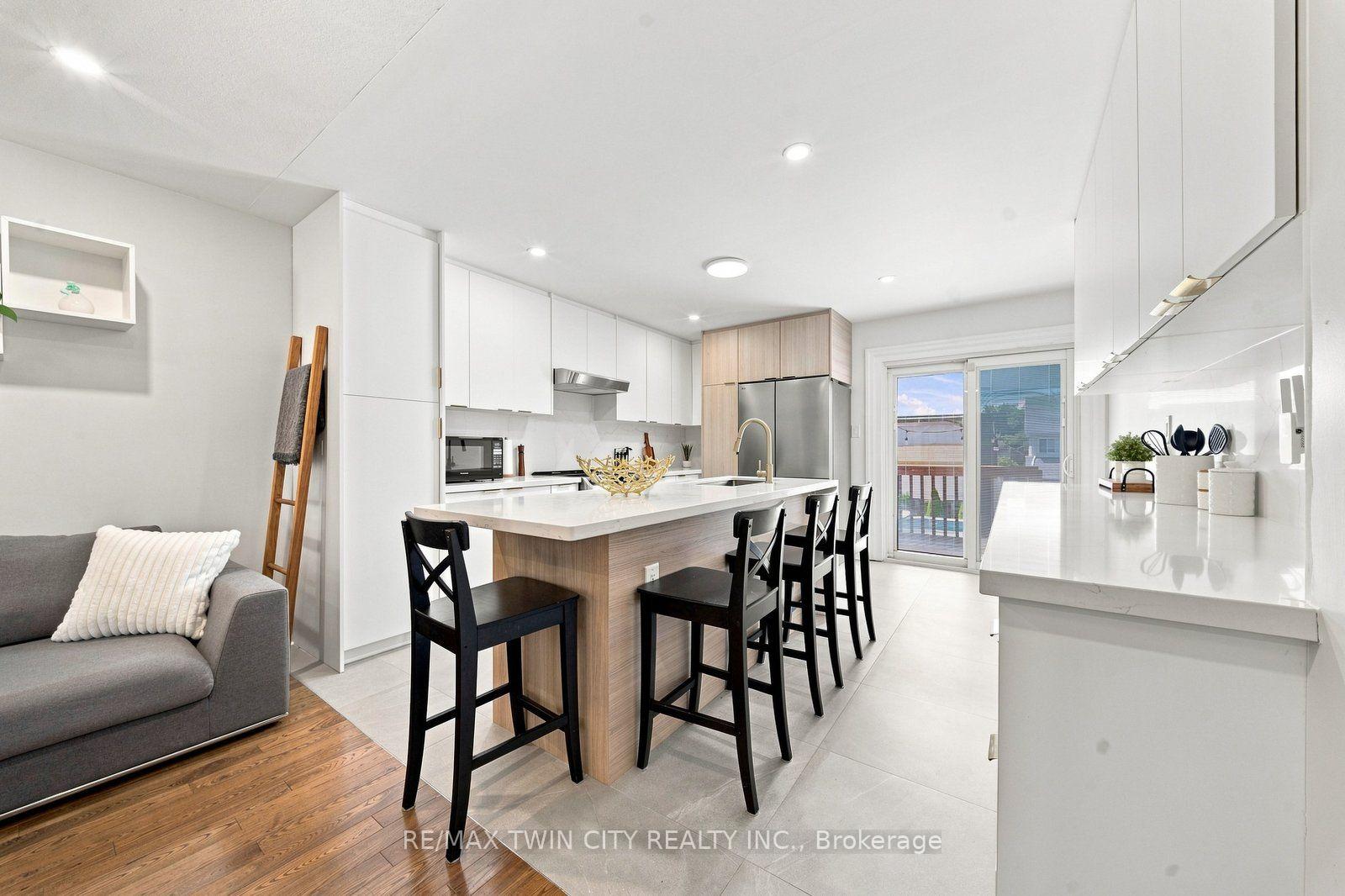 Photo 19 of 22 Osborn Avenue, Brantford, Empire — HOMEH