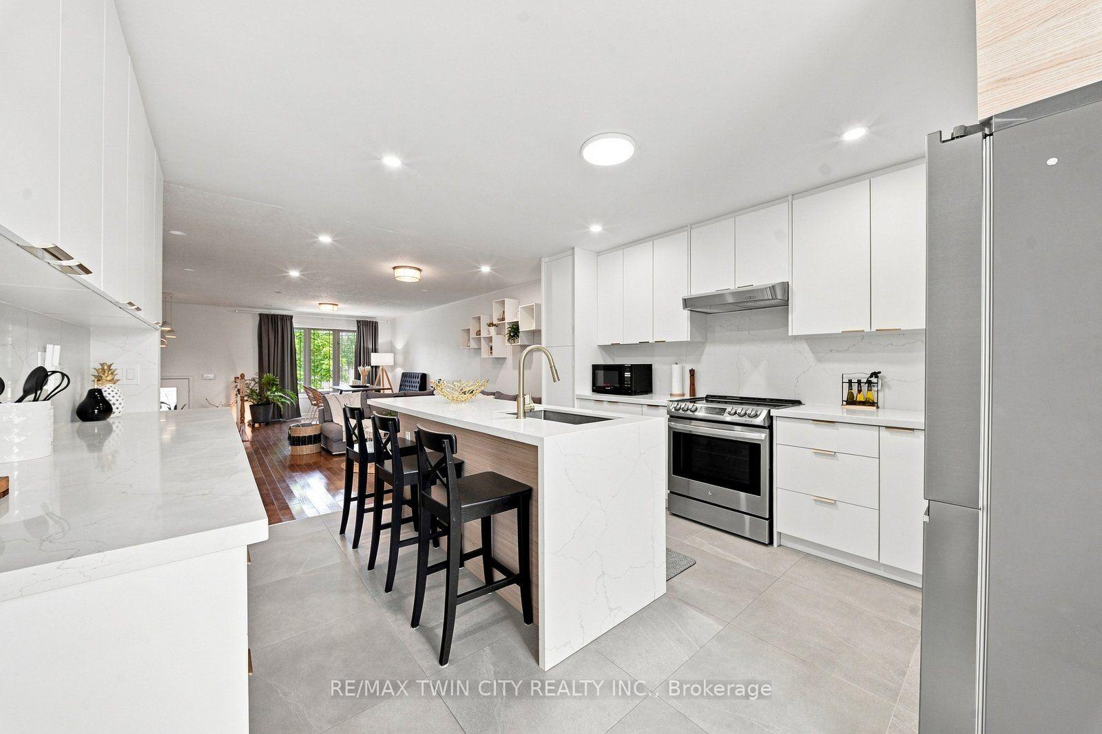 Photo 23 of 22 Osborn Avenue, Brantford, Empire — HOMEH