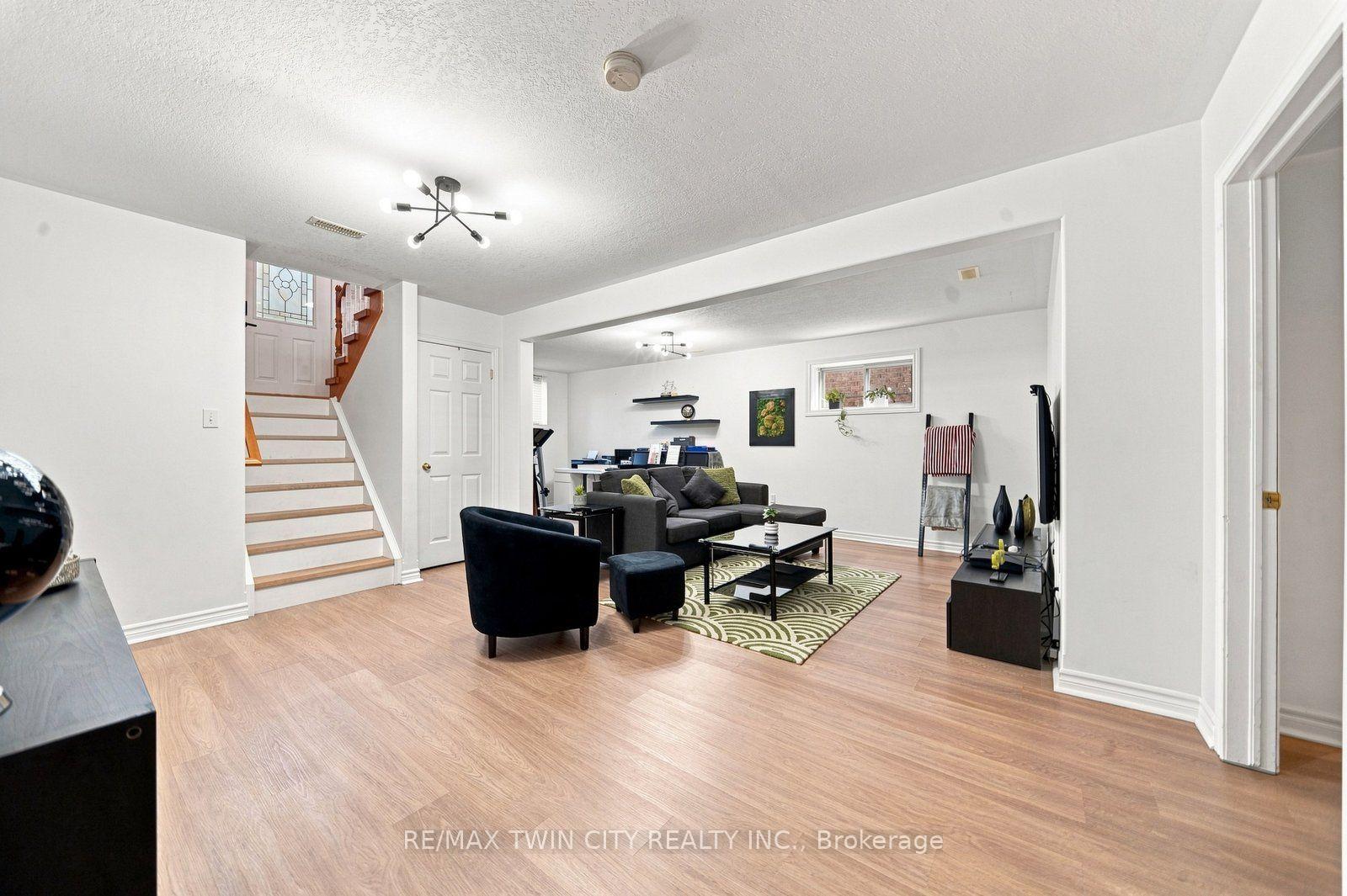 Photo 32 of 22 Osborn Avenue, Brantford, Empire — HOMEH